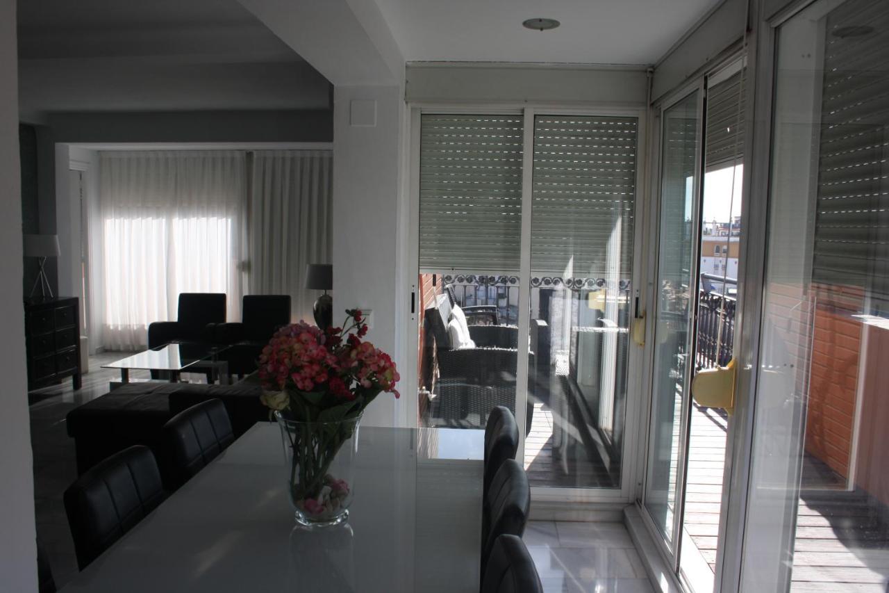Apartamentos Avenida Sevilla Bagian luar foto
