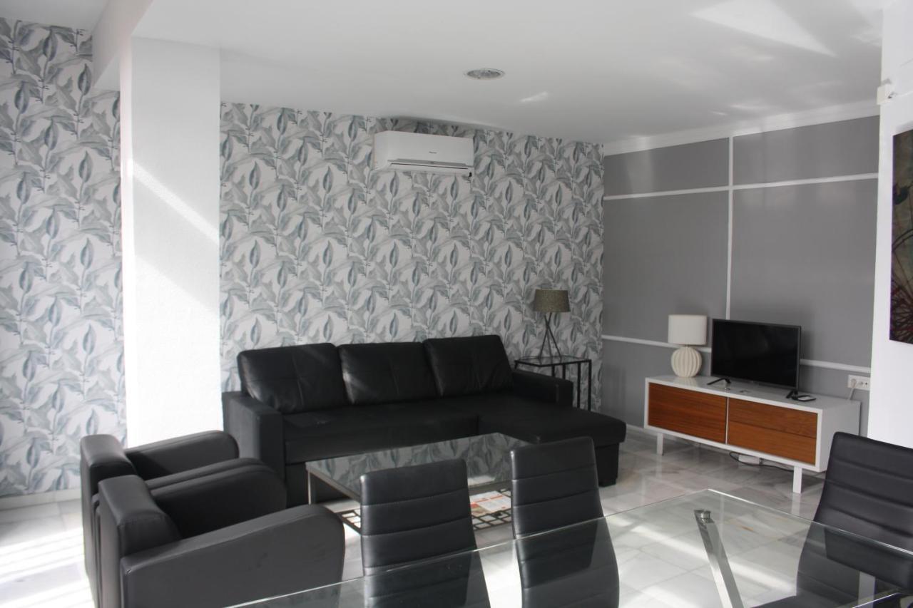 Apartamentos Avenida Sevilla Bagian luar foto
