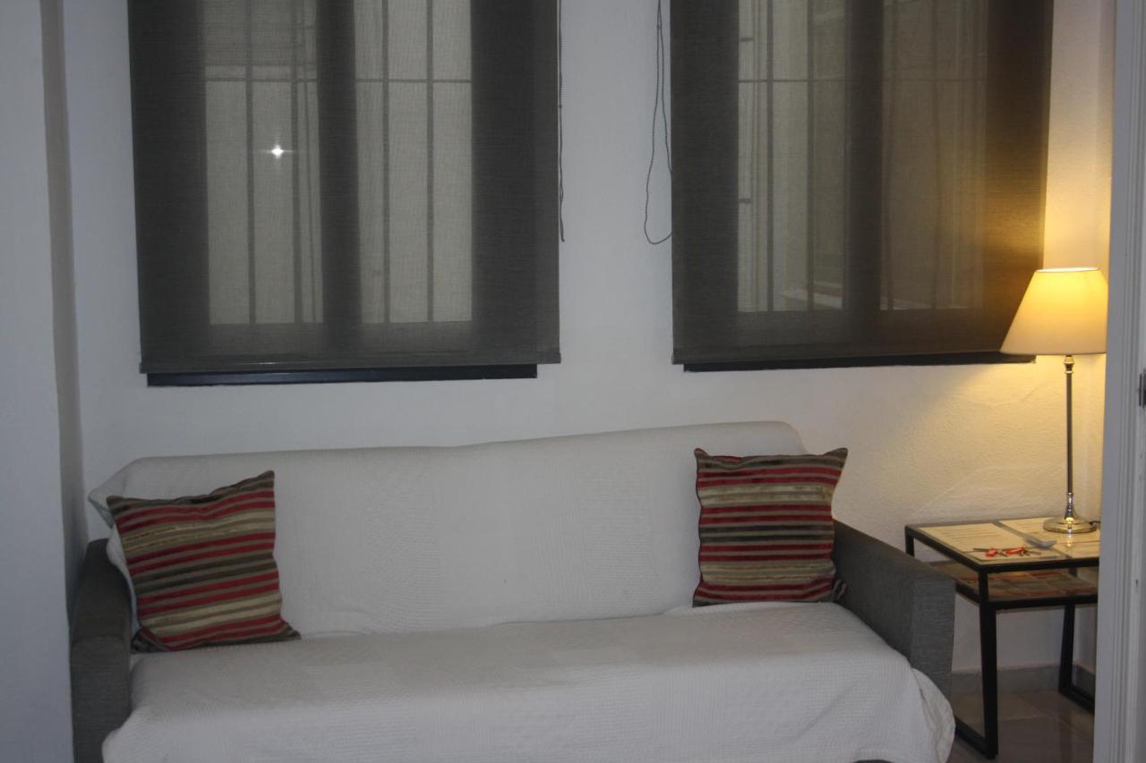 Apartamentos Avenida Sevilla Bagian luar foto